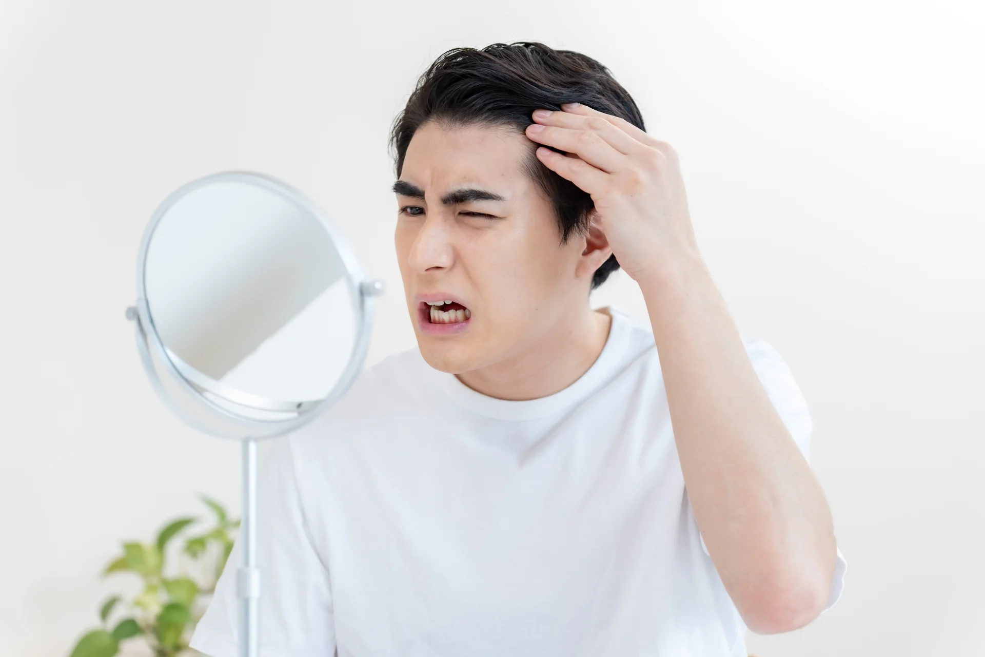 AGAとは?男性を悩ませる薄毛の正体